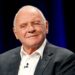 Anthony Hopkins celebró 49 años de sobriedad