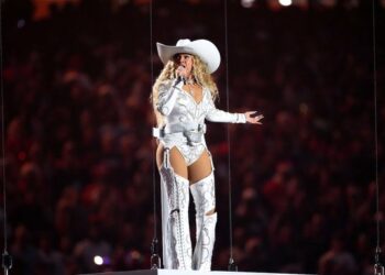 Así fue el espectacular show de medio tiempo de Beyoncé que marcó el debut de la NFL en Netflix