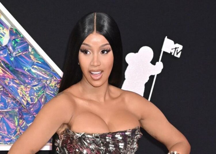 Cardi B ha estado ‘de fiesta por todo lo alto’ desde su separación de Offset