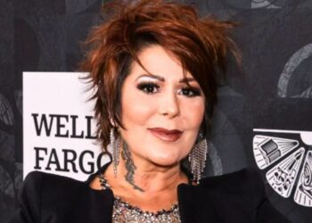 Alejandra Guzmán se mandó a hacer un lujoso diamante con los restos de su mamá Silvia Pinal