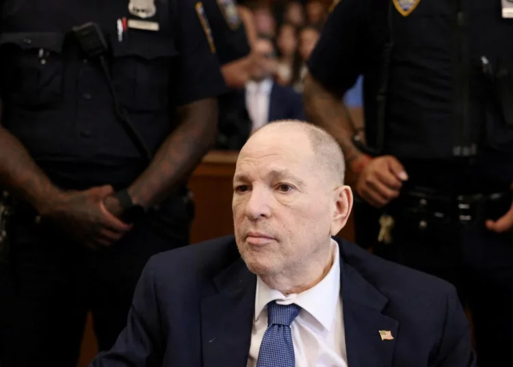 Trasladan a Harvey Weinsten de prisión al hospital por «análisis alarmantes»