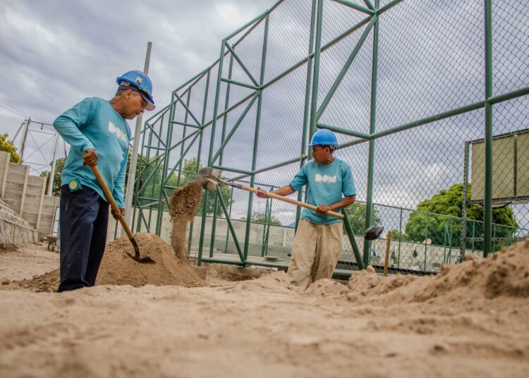 Avanza construcción de moderno Polideportivo en El Congo, Santa Ana Este