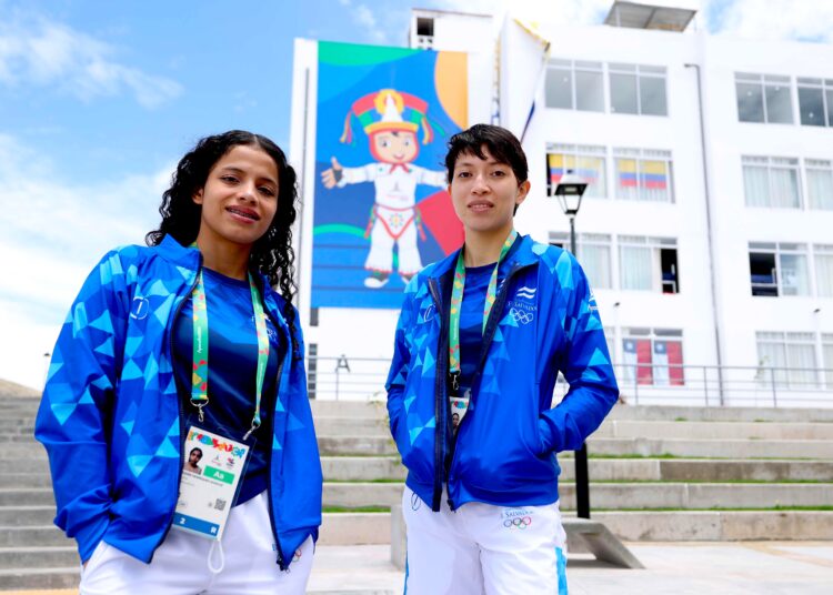 Las salvadoreñas Yasmín Aguiluz y Marcela Delgado de Kickboxing llegan a los Juegos Bolivarianos con altas expectativas