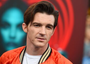 Drake Bell recuerda que ‘todavía debe vivir’ con el trauma de los abusos que sufrió en su infancia