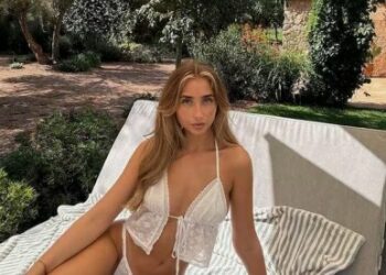 Estrella de OnlyFans afronta el veto de Airbnb por acostarse con 100 hombres en un apartamento alquilado