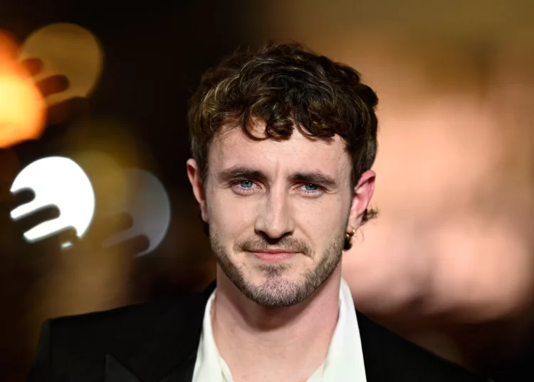 Paul Mescal vende su ropa en Vinted para recaudar fondos con fines benéficos