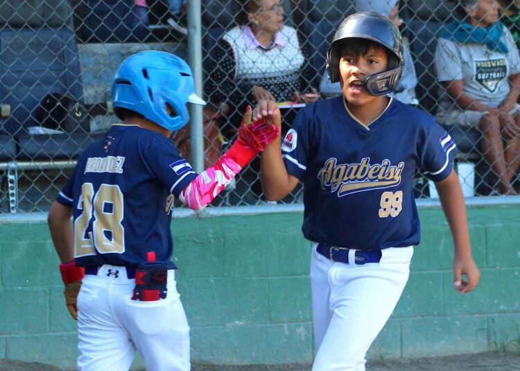 Agabeisi arrasa en la final Infantil AA y acaricia el título nacional
