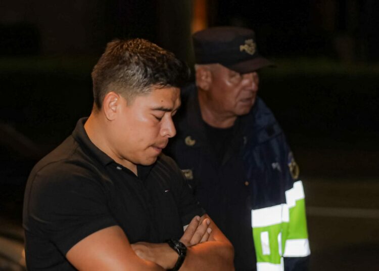 Conductor detenido en Calle El Pedregal