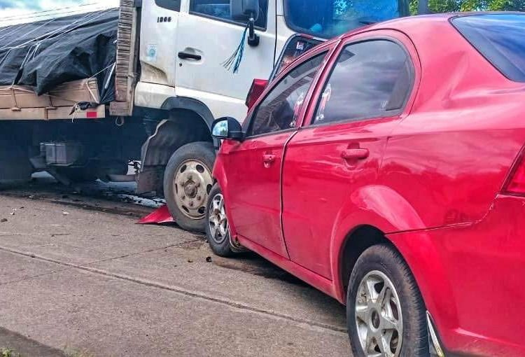 Conductor fallece en accidente de tránsito en carretera Panamericana, hacia La Unión