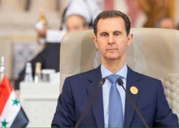 Rusia afirma que al Assad dimitió y abandonó Siria
