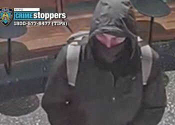 Hallan palabras escritas en los casquillos de bala recuperados donde asesinaron al director ejecutivo de UnitedHealthcare