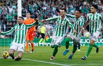 El Barcelona tropieza ante el Betis