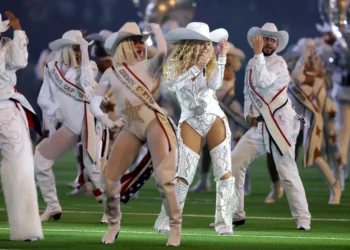 Beyoncé pagó a sus bailarines una gran prima por trabajar el día de Navidad