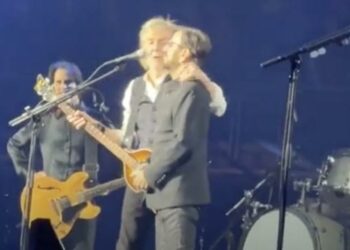 Paul McCartney termina su gira «Got Back» e invita a Ringo Starr a una interpretación épica