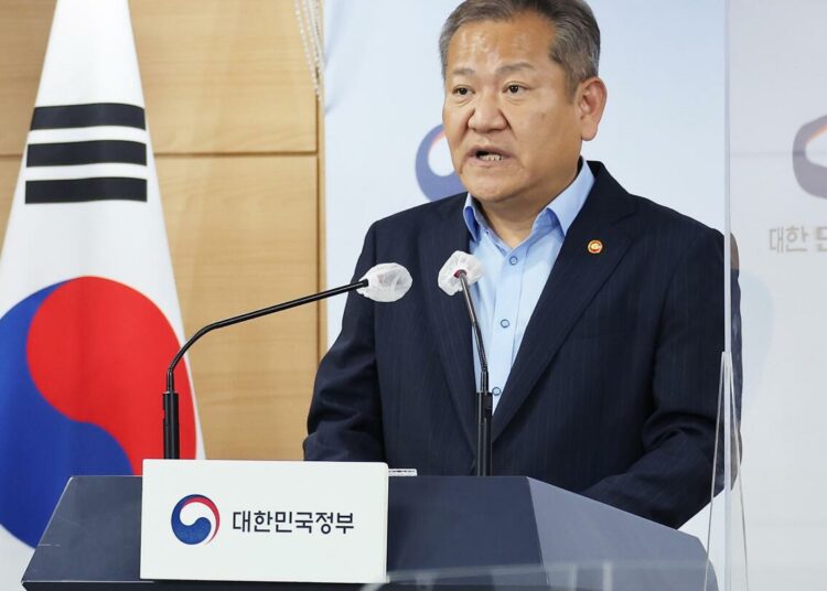 Ministro del Interior de Corea del Sur presenta su renuncia
