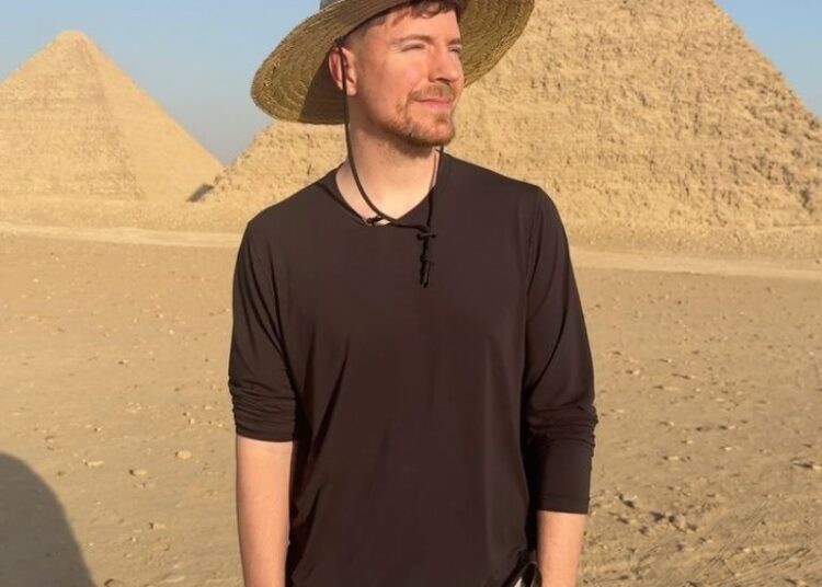 ¿Por qué MrBeast rentó las pirámides de Egipto?