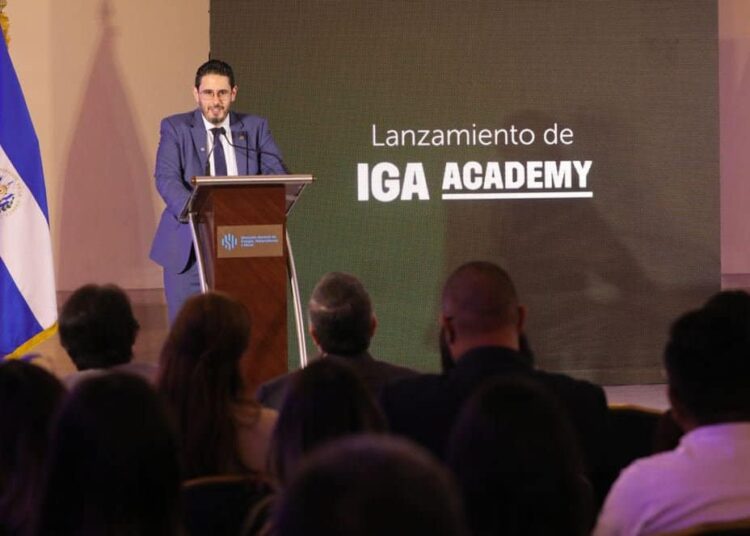 El Salvador apuesta a la formación de expertos en geotermia y lanza «IGA Academy»