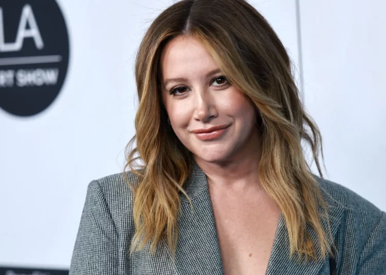 Ashley Tisdale se sinceró sobre su lucha contra la alopecia areata