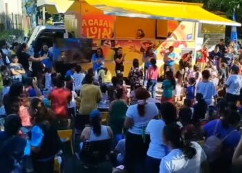 «La Casa de Lula» estuvo en San Miguel ofreciendo un día lleno de sorpresas a decenas de niños