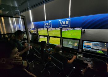 Cómo influyó hasta ahora el uso del VAR en el fútbol y cuáles son los cambios que se vienen
