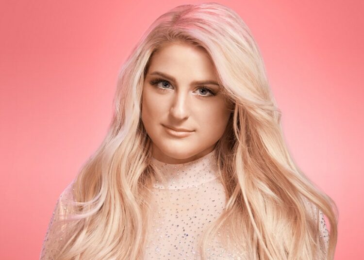 Meghan Trainor recupera el ‘movimiento’ en su cara tras utilizar bótox