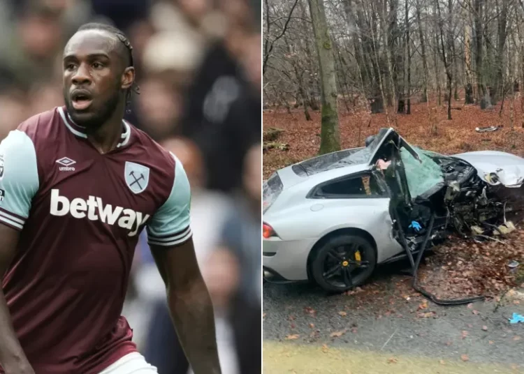 El delantero del West Ham Michail Antonio sufrió un choque con su auto que le dejó una grave lesión