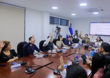 Diputados listos para aprobar Ley de Minería Metálica el próximo lunes