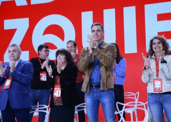 Pedro Sánchez, reelegido como líder socialista en España