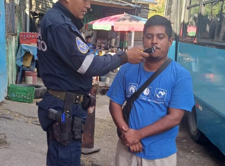 Continúan controles antidoping en carreteras del país
