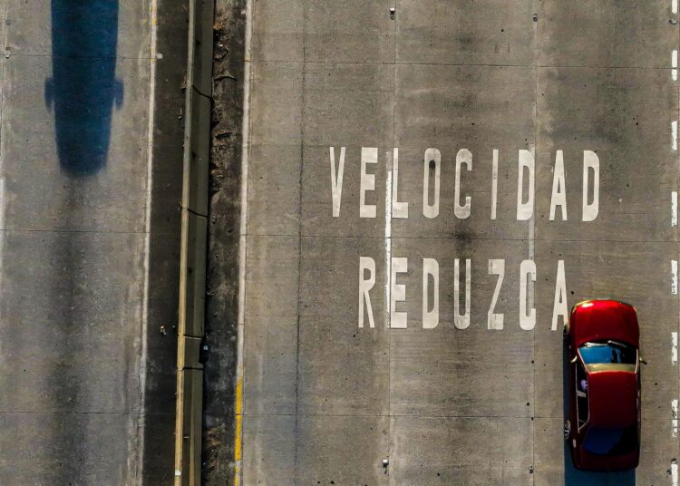 Gobierno implementa sistema de fotomultas en el bulevar Monseñor Romero