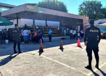 PNC refuerza seguridad en agromercados para garantizar tranquilidad y precios accesibles