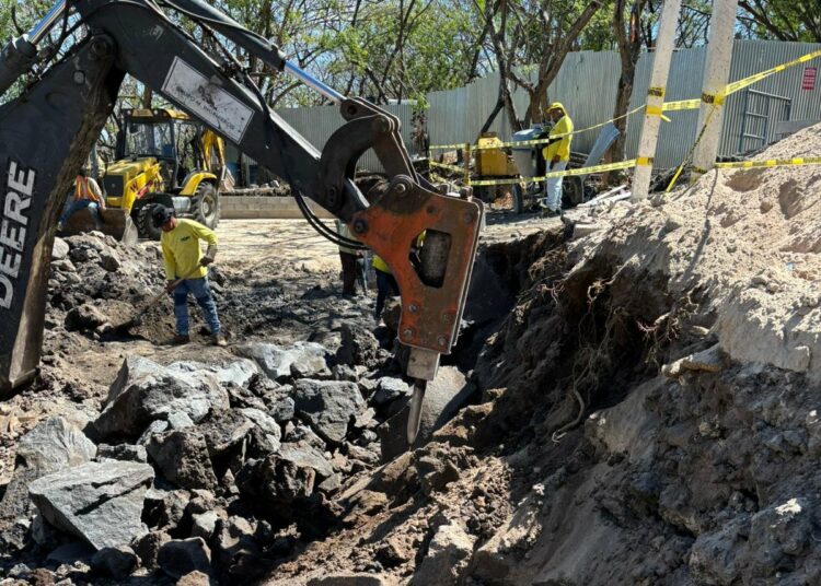 Gobierno construye espacio recreativo para las familias en San Miguel