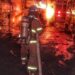 Bomberos investigan incendio en transporte colectivo; no se reportan lesionados