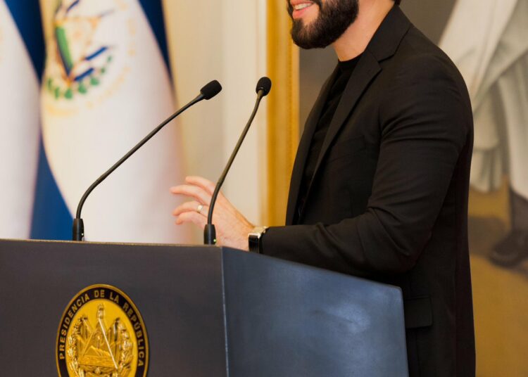 Bukele mantiene porcentaje de aceptación a nivel mundial arriba del 90%