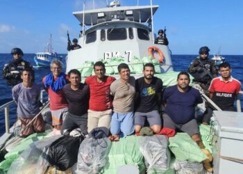 Nayib Bukele confirma una nueva incautación multimillonaria de droga en altamar