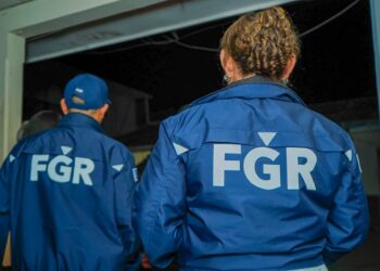 Fiscalía ejecuta diversos operativos de captura de delincuentes en El Salvador