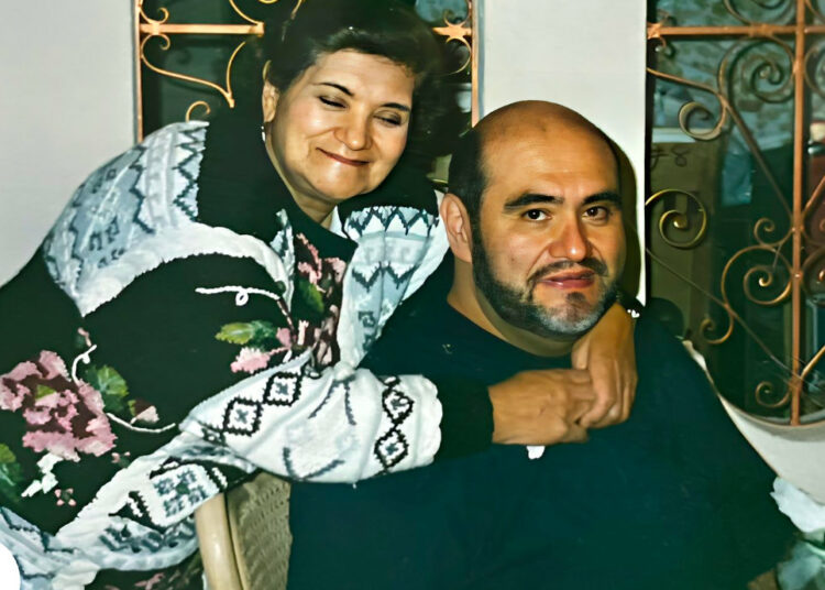 Muere la mamá de Édgar Vivar, actor conocido por su papel como el “Señor Barriga” en El Chavo del 8