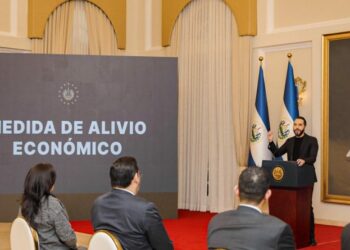 Presidente Bukele reitera Medidas de Alivio Económico en enero: «Gobierno pagará agua y luz»