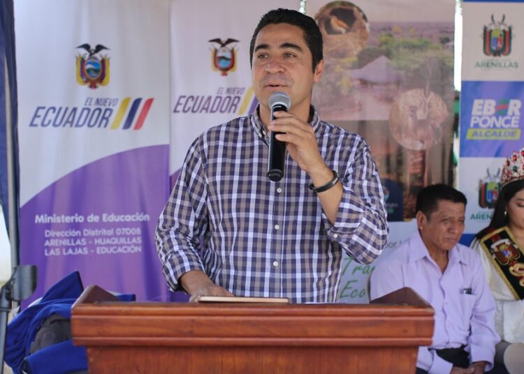 A menos de un mes para la elección presidencial, asesinaron de cinco disparos a un alcalde en Ecuador