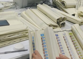 Diputados inician proceso de reformas para eliminar deuda política