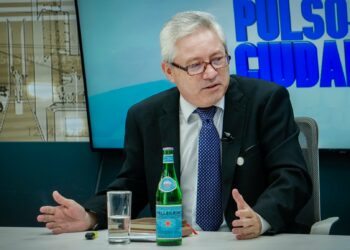 Militantes del FMLN instan a la iglesia para expulsar al Presidente Bukele y su gabinete