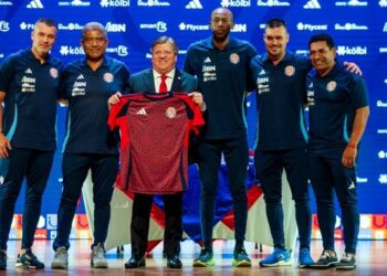 Costa Rica debe ser protagonista en Mundial del 2026, dice DT «Piojo» Herrera