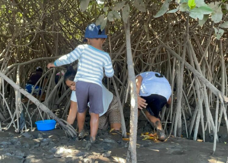 Ministro de Trabajo llama a erradicar el trabajo infantil en comunidades costeras