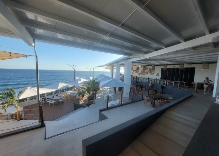 Restaurante “Los Cebollines” abre sus puertas en SurfCity