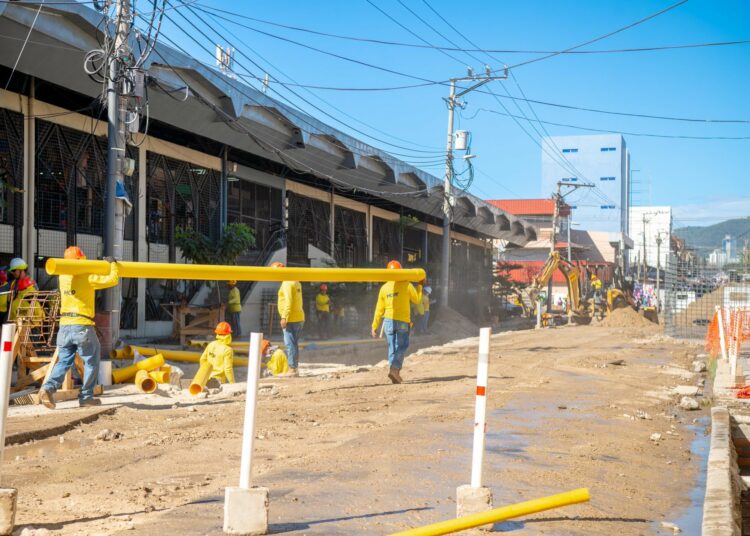 Proyecto de cableado subterraneo en el Centro Histórico de San Salvador avanza