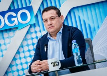 Ministro de Trabajo respalda eliminación de la deuda política