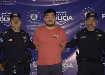 Ladrón de centros comerciales es capturado en San Salvador
