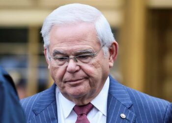 Presidente Bukele reacciona a condena de 11 años a exsenador Menedez que criticó legalización del Bitcoin en El Salvador