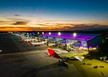 Cumple 45 años de funcionamiento el Aeropuerto Internacional Monseñor Romero