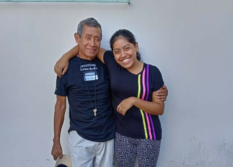 Localizan sana y salva a joven reportada desaparecida